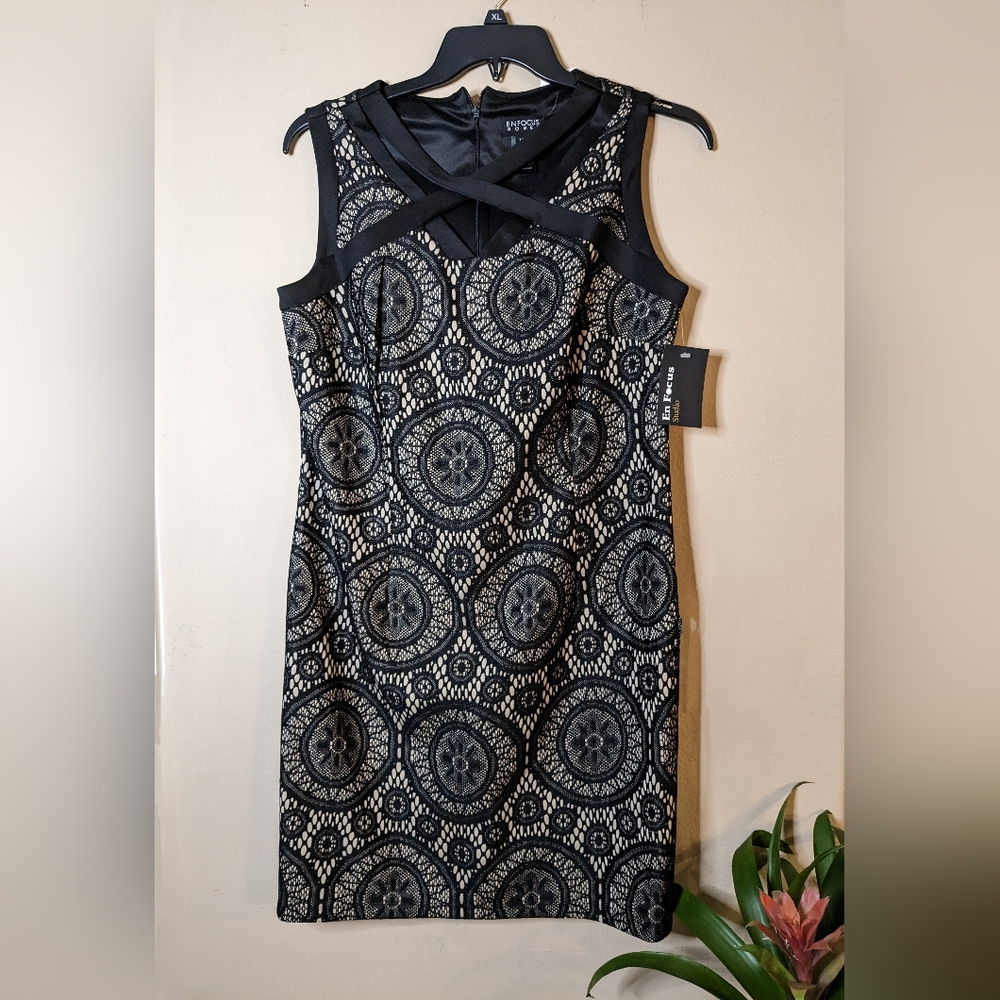 En Focus Studio Black patterned dress